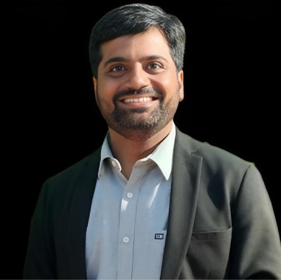 Dr. Parth Trivedi : Associate Professor